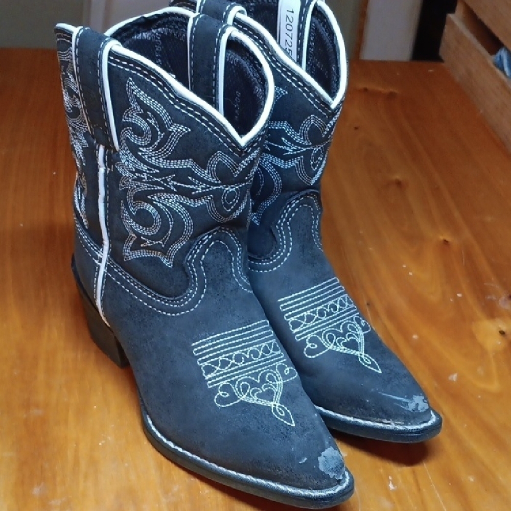 Durango black Embroidered Western Boots kids size 12
